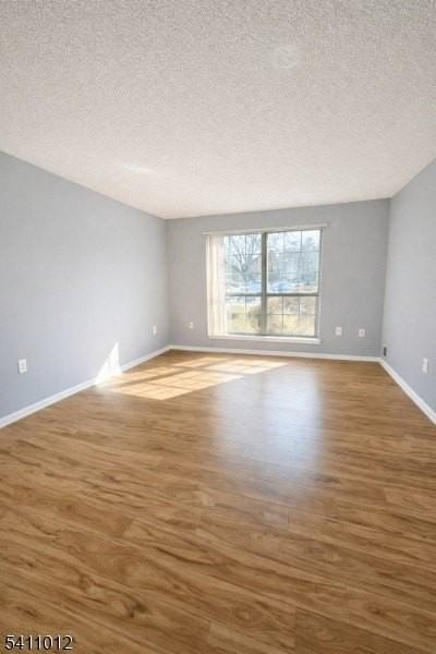 215 Rachel Ct - Photo 5 of 15