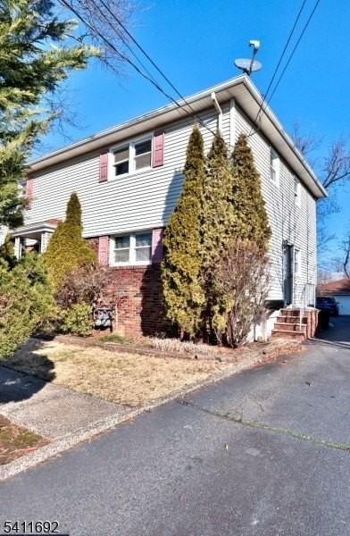 118 Lexington Ave #2 - Photo 2 of 17