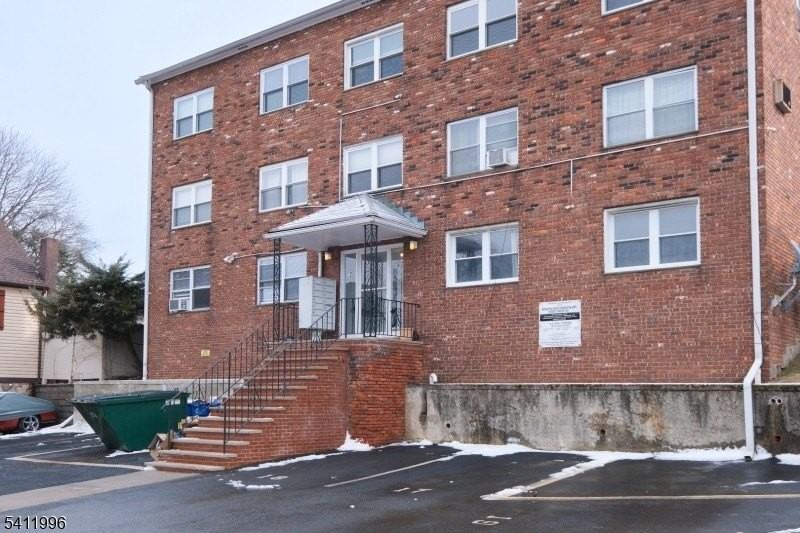 5961 Brighton Ave #20 - Photo 2 of 17