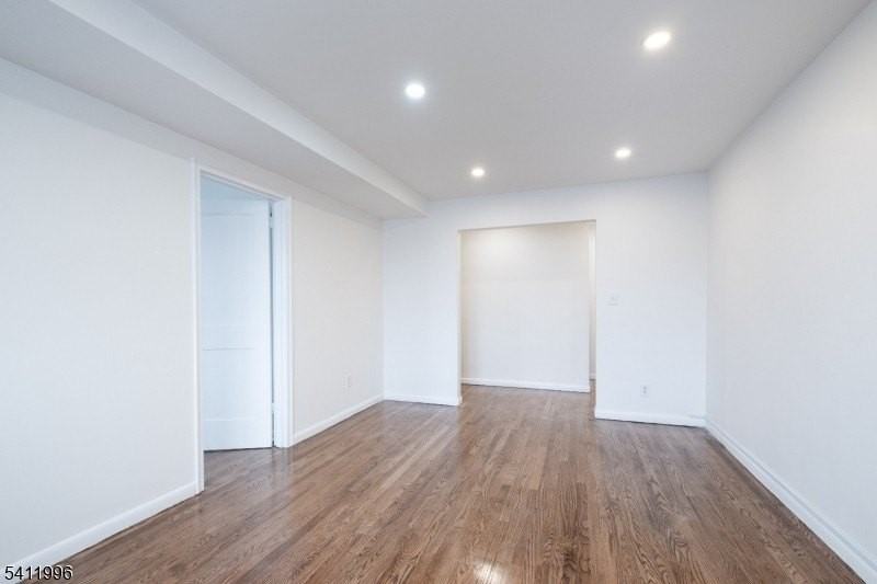 5961 Brighton Ave #20 - Photo 6 of 17