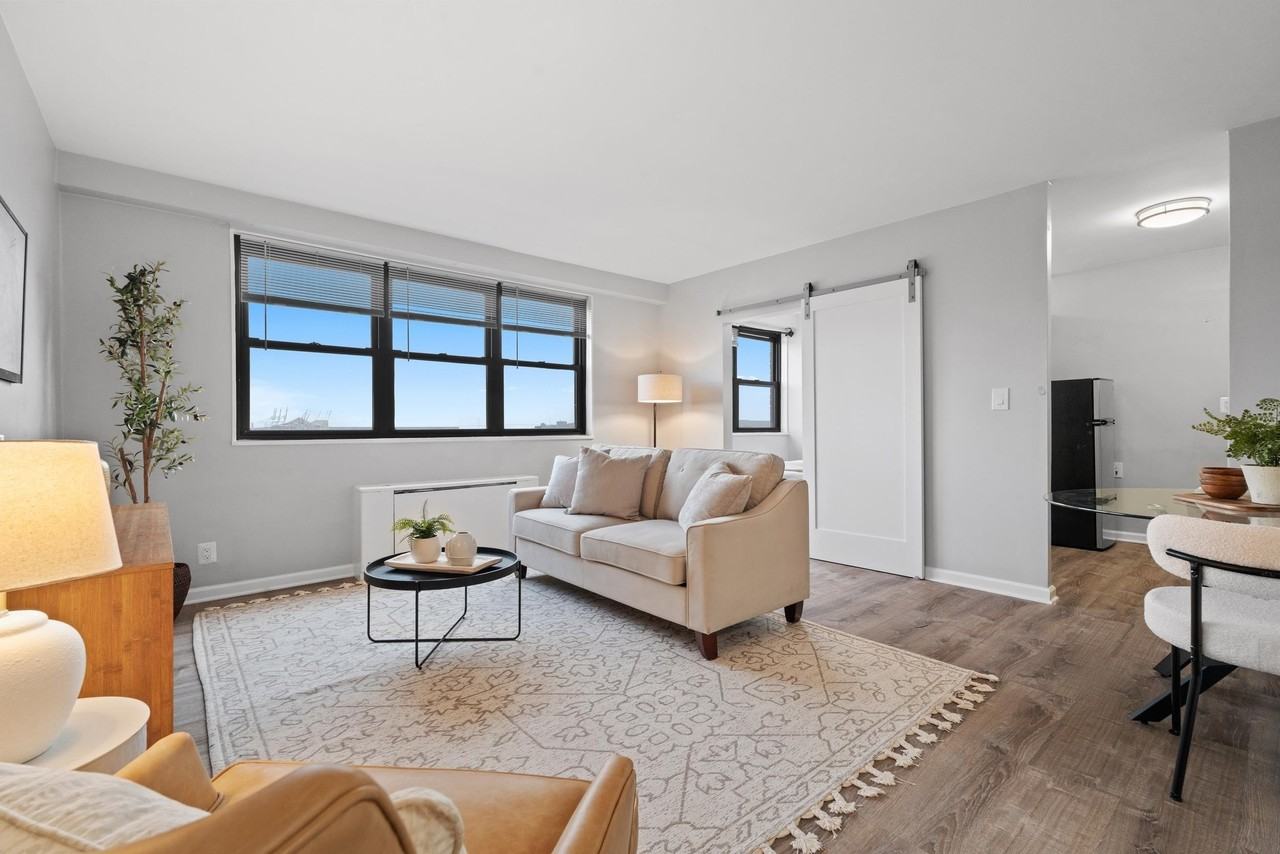 1225 Kennedy Blvd #9H - Photo 4 of 20