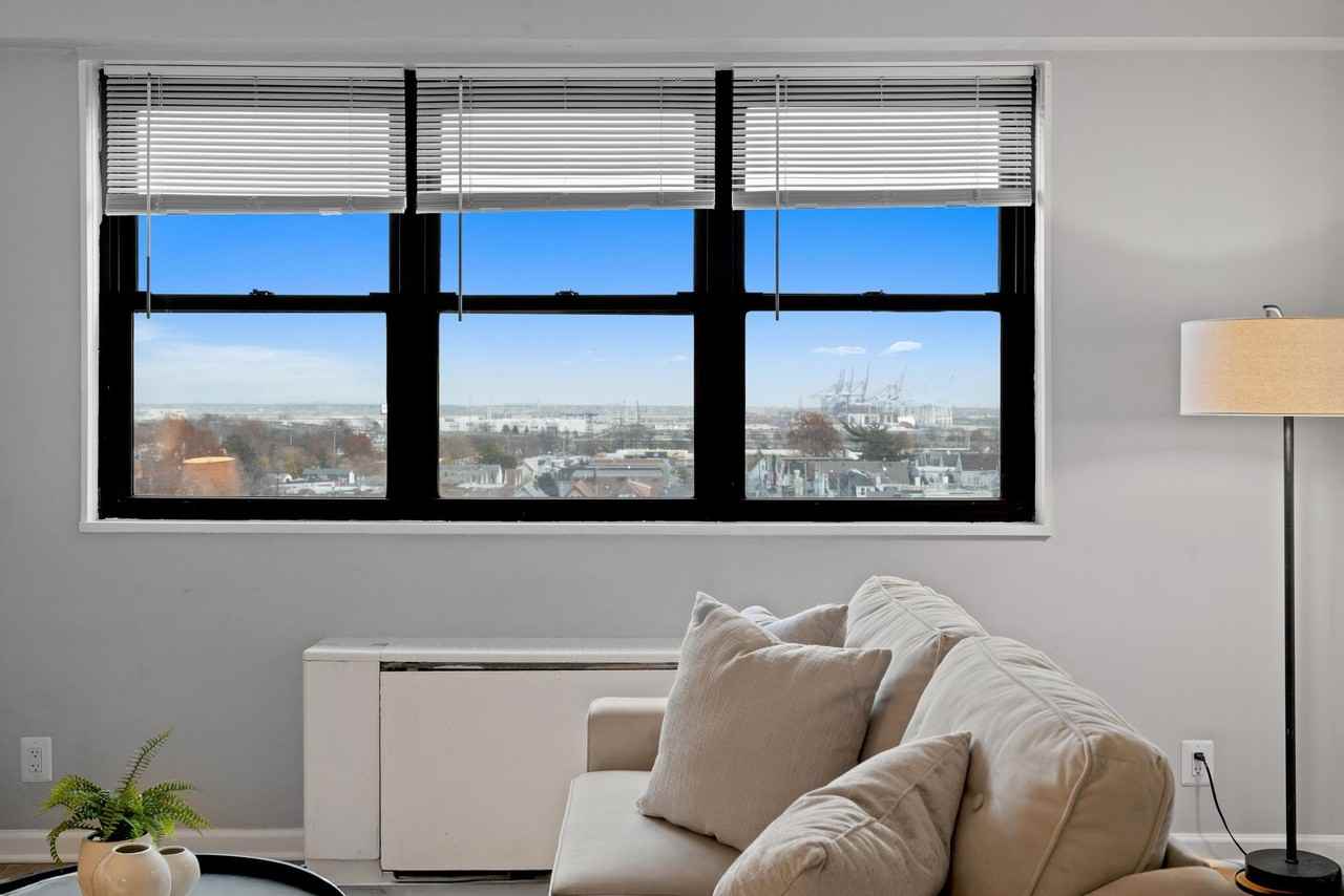 1225 Kennedy Blvd #9H - Photo 6 of 20