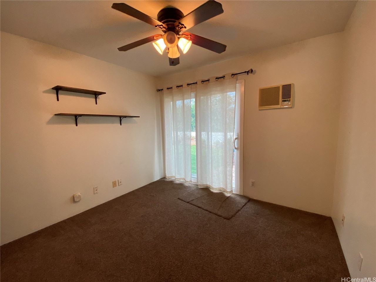 94-210 Pouhana Loop Unit 30 #30 - Photo 6 of 11