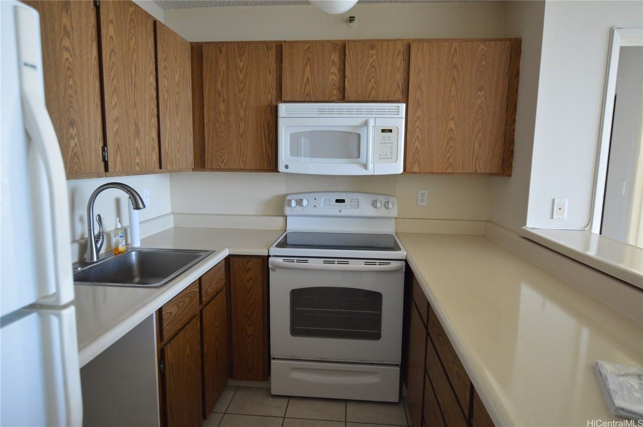 98-402 Koauka Loop Apt 2108 #2108 - Photo 4 of 20