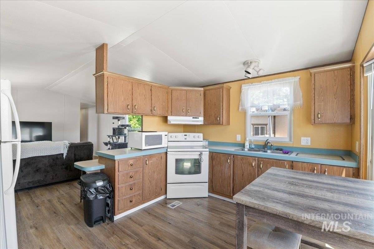 424 W Cherry Ln Trlr 137 #137 - Photo 6 of 20