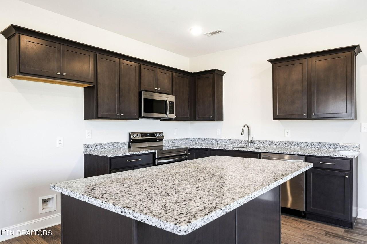 4891 Ancient Glacier Ln - Photo 2 of 31