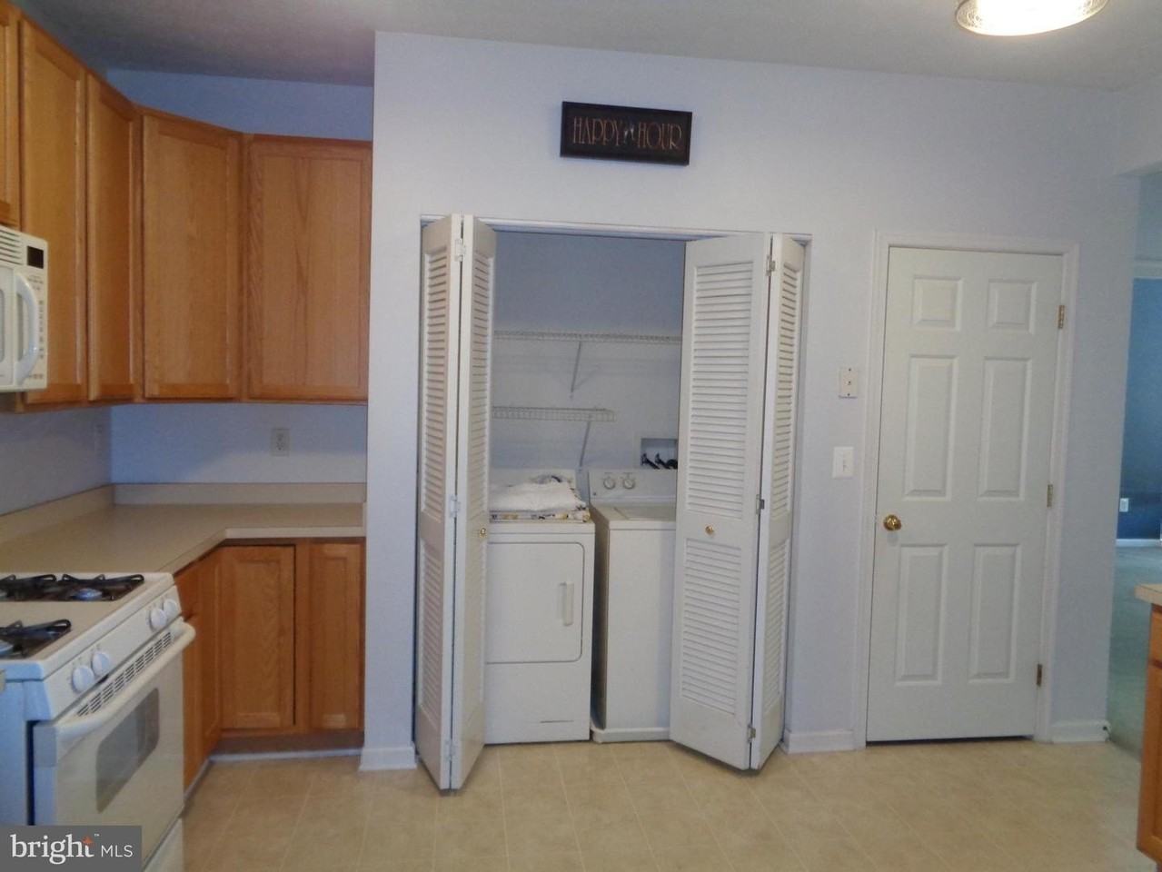 5444 Glenthorne Ct - Photo 6 of 34