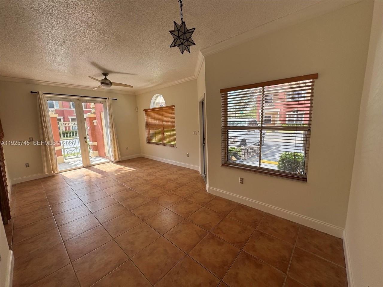 6015 Nw 116th Pl #468 - Photo 6 of 16