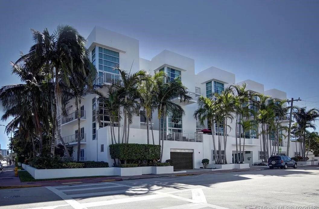 7744 Collins Ave #15
