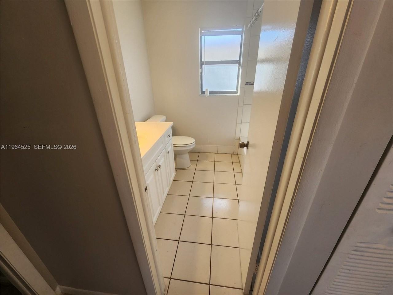 10967 Nw 30th Pl #A - Photo 7 of 31