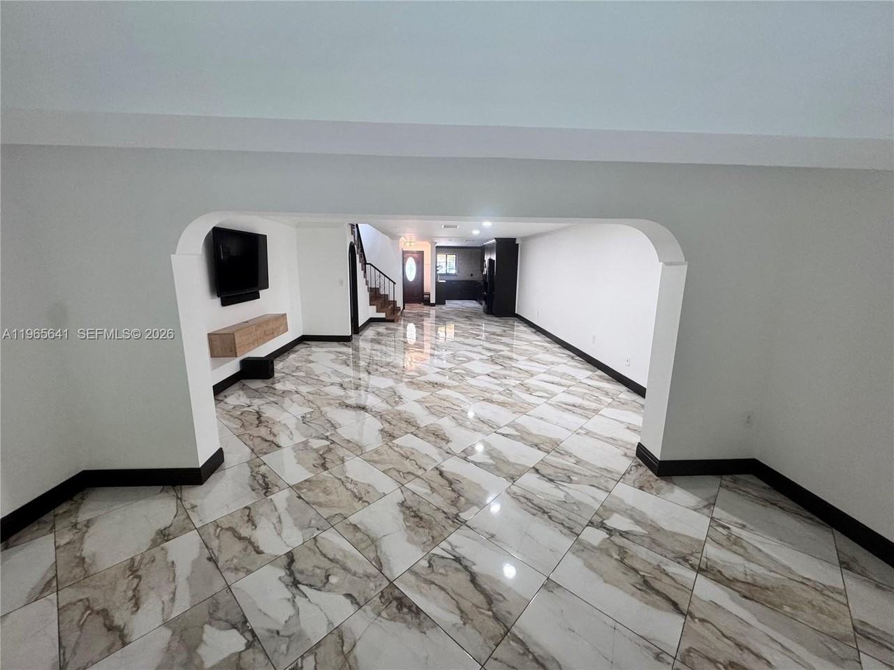 3994 Estepona Ave #4D7 - Photo 6 of 27