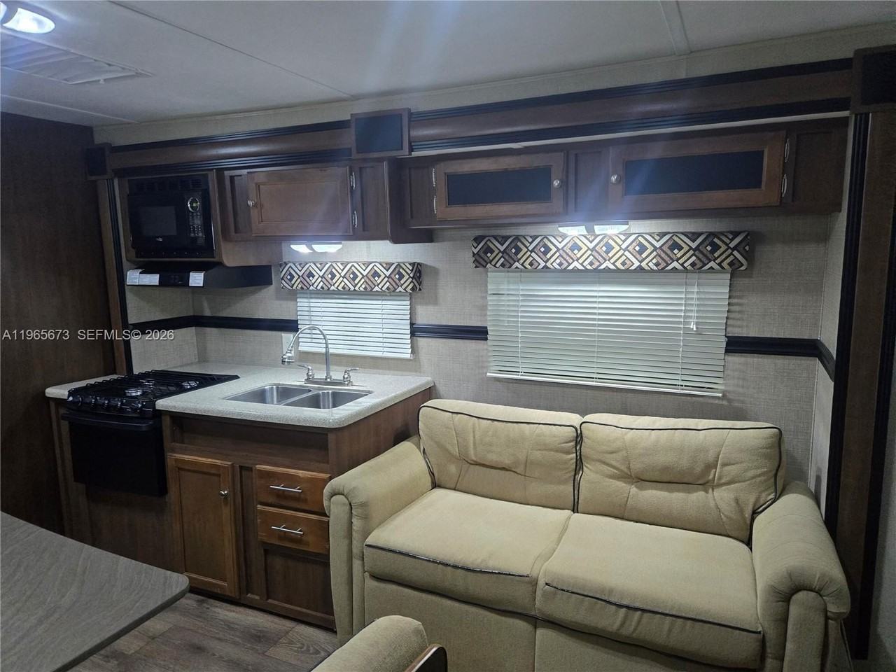 10935 Sw 217th Ter #0 - Photo 6 of 13