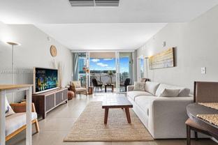 2155 Washington Ct #403 - Photo 1 of 1