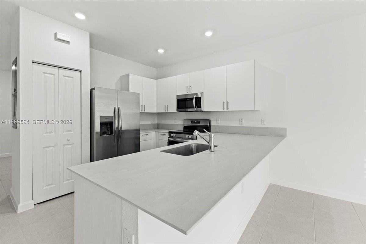 35779 Sw 178th Ct #35779 - Photo 6 of 37