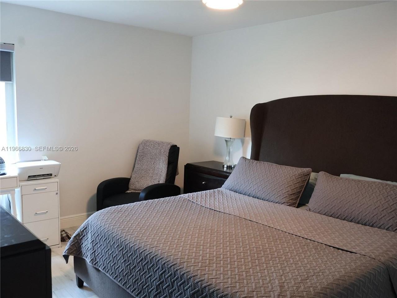 5505 Sw 9th St #0 - Photo 5 of 50