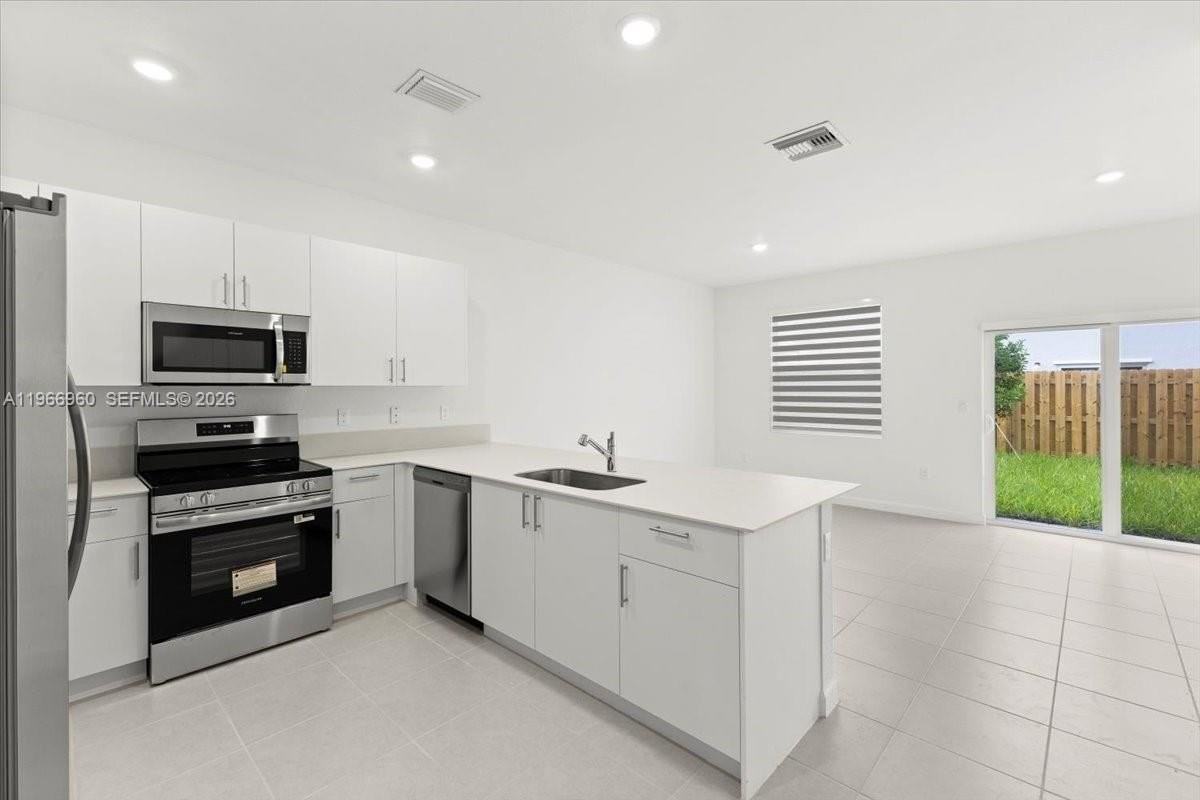 35670 Sw 178th Ct #35670 - Photo 6 of 34