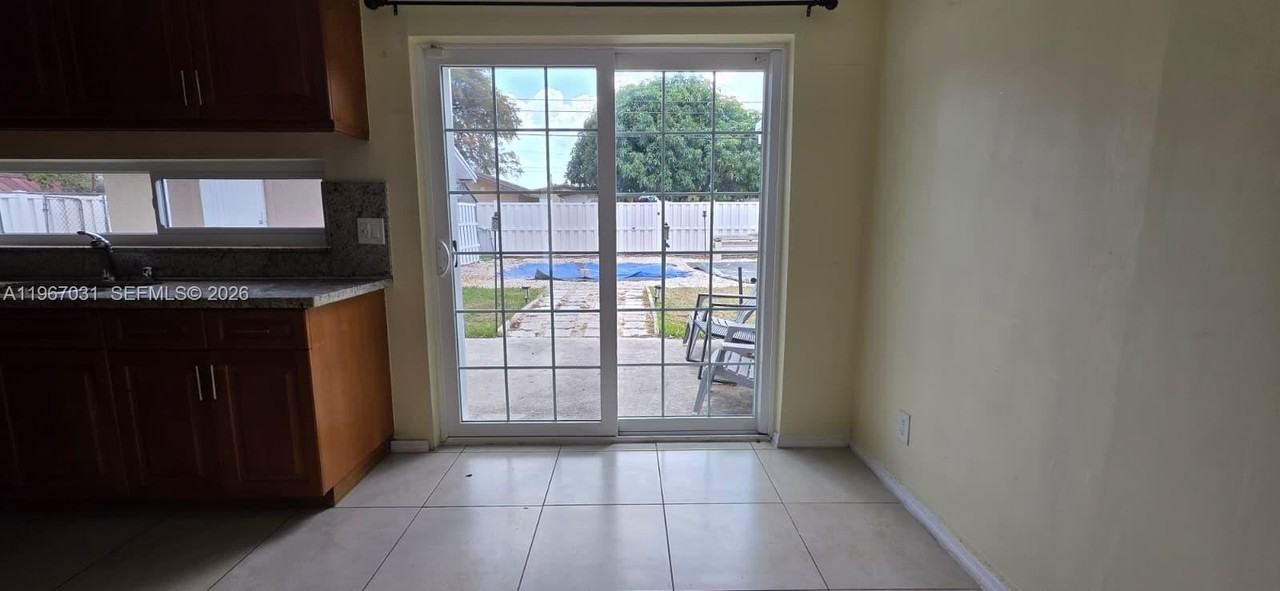 5900 Atlanta St - Photo 5 of 21