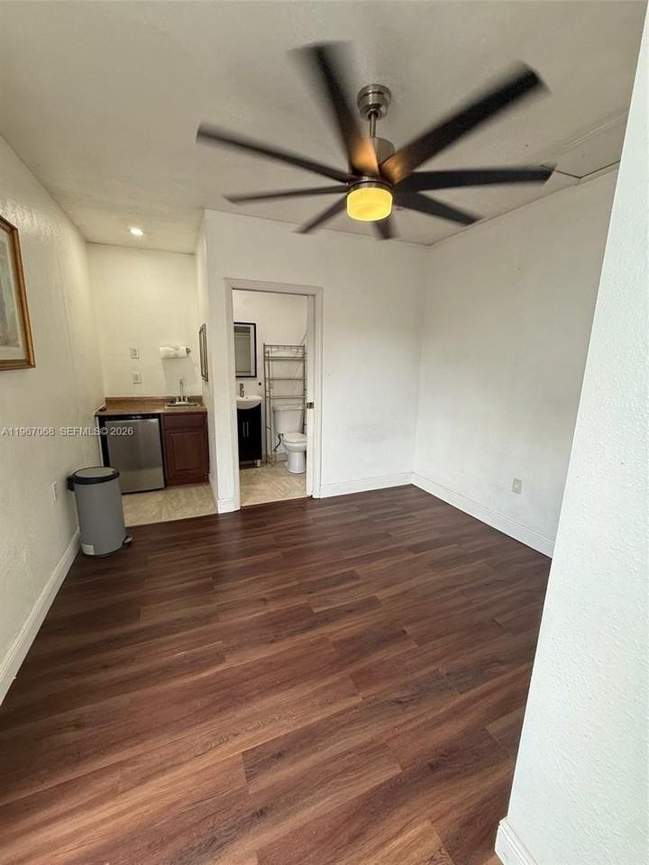 13030 Sw 80th St #1 - Photo 2 of 4