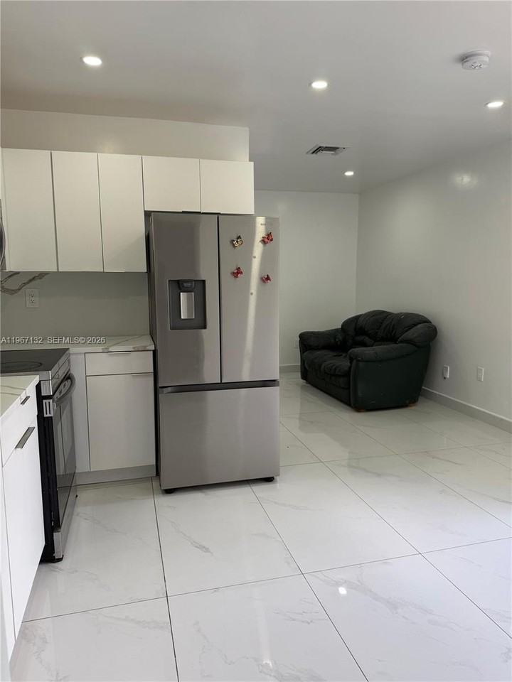 2340 Nw 81st St #1 - Photo 3 of 16