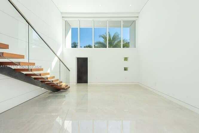 1325 Bay Dr - Photo 7 of 44