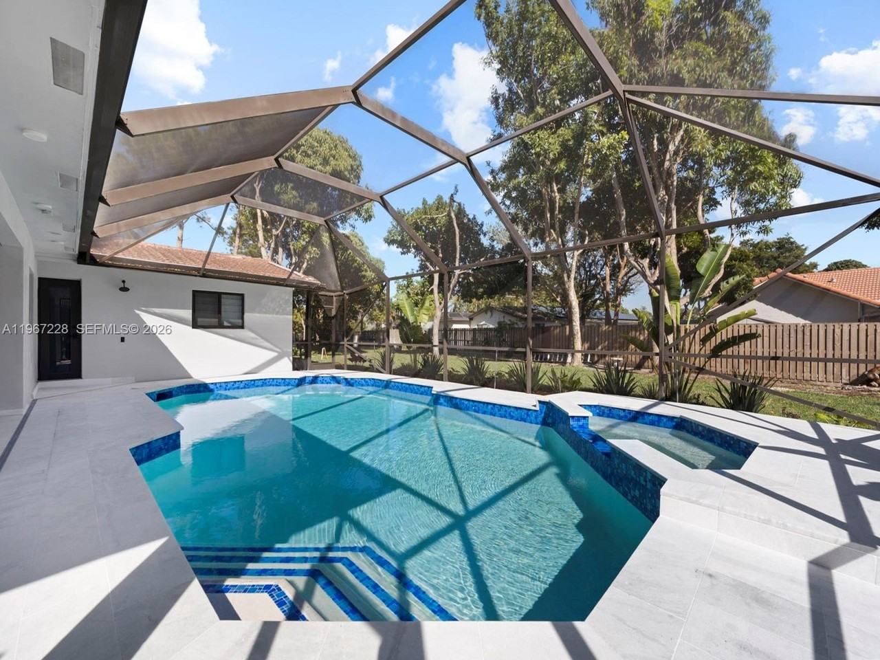 2537 Nw 116th Ter #1 - Photo 4 of 45