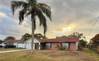 featured image of 1434 Se Concha St #1434