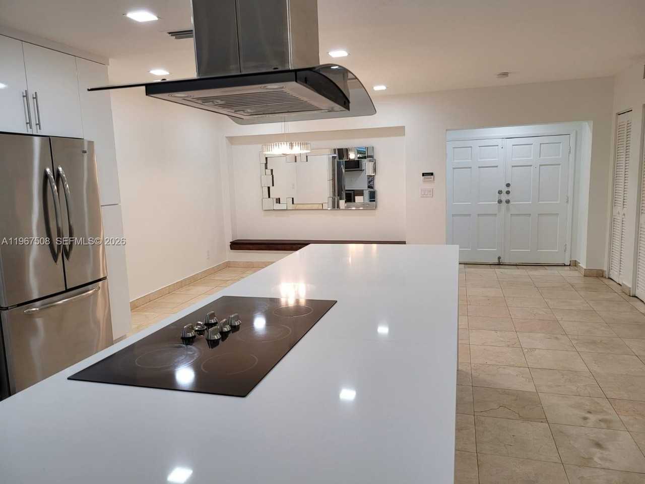 2040 Ne 197th Ter - Photo 6 of 29