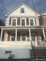 featured image of 362 Lawrie St #2