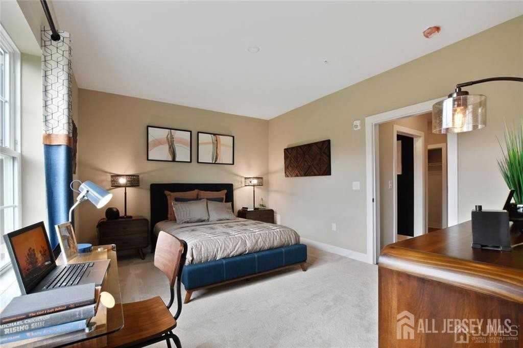 425 Tavern Rd - Photo 6 of 13