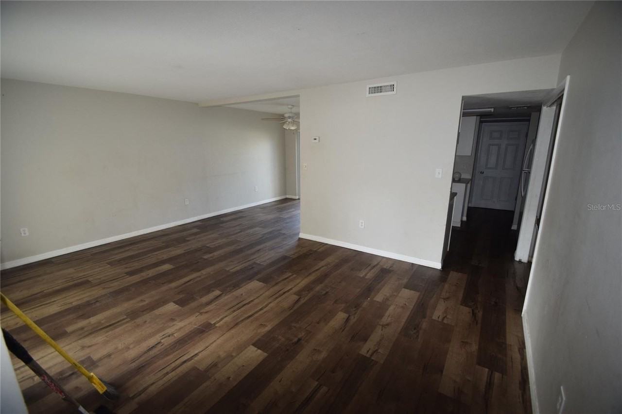 2720 Castle Way #2720 - Photo 2 of 22