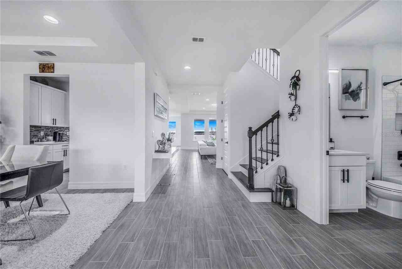 17850 Hither Hills Cir - Photo 5 of 50