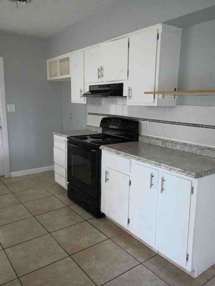 1506 18th St W - Photo 5 of 24