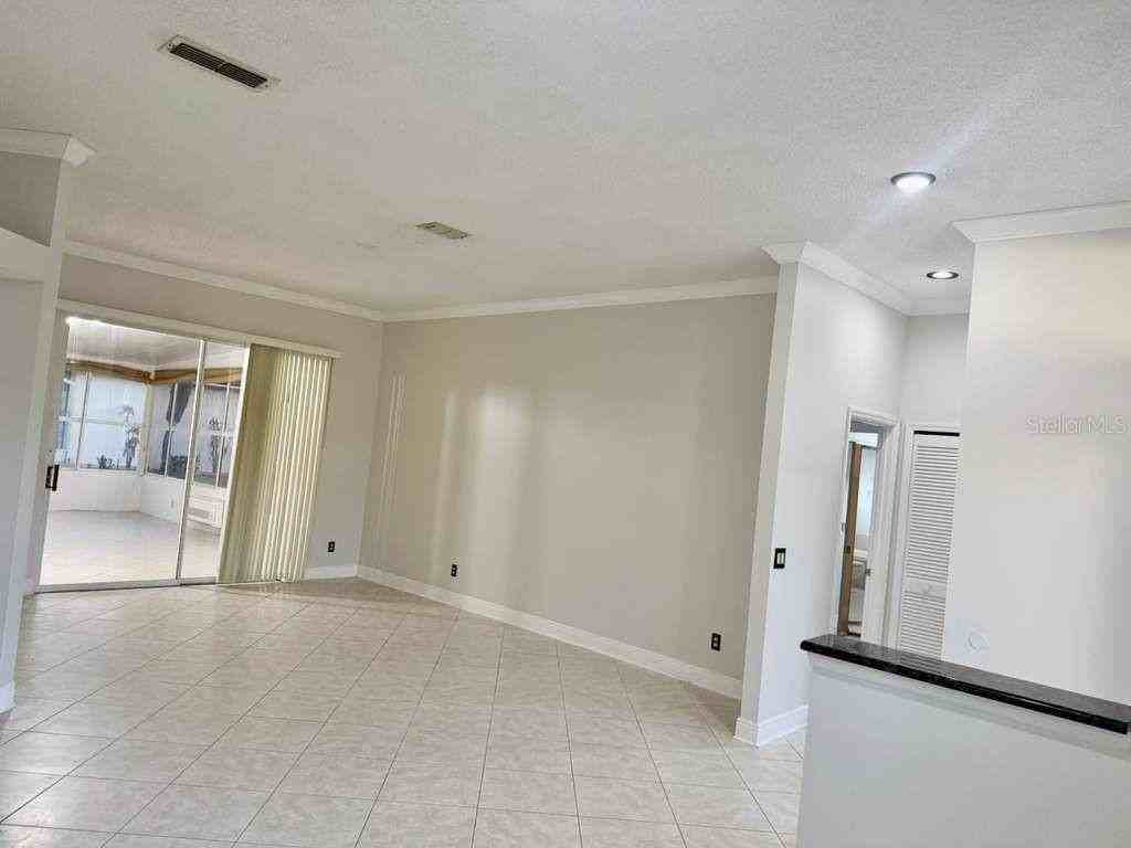 3520 Ocita Dr - Photo 5 of 24