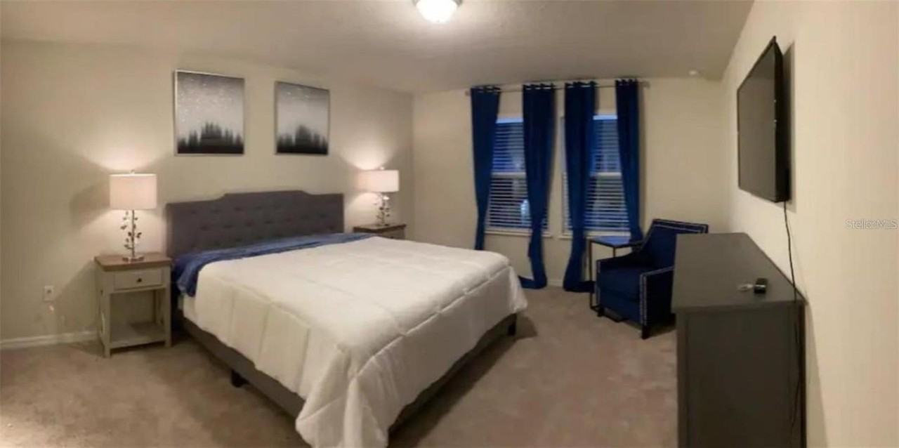 7132 Oakmoss Loop - Photo 4 of 20