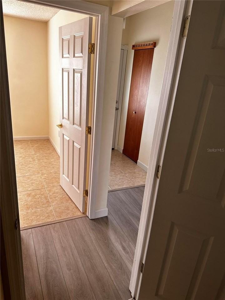 466 Flamingo Ct - Photo 7 of 13