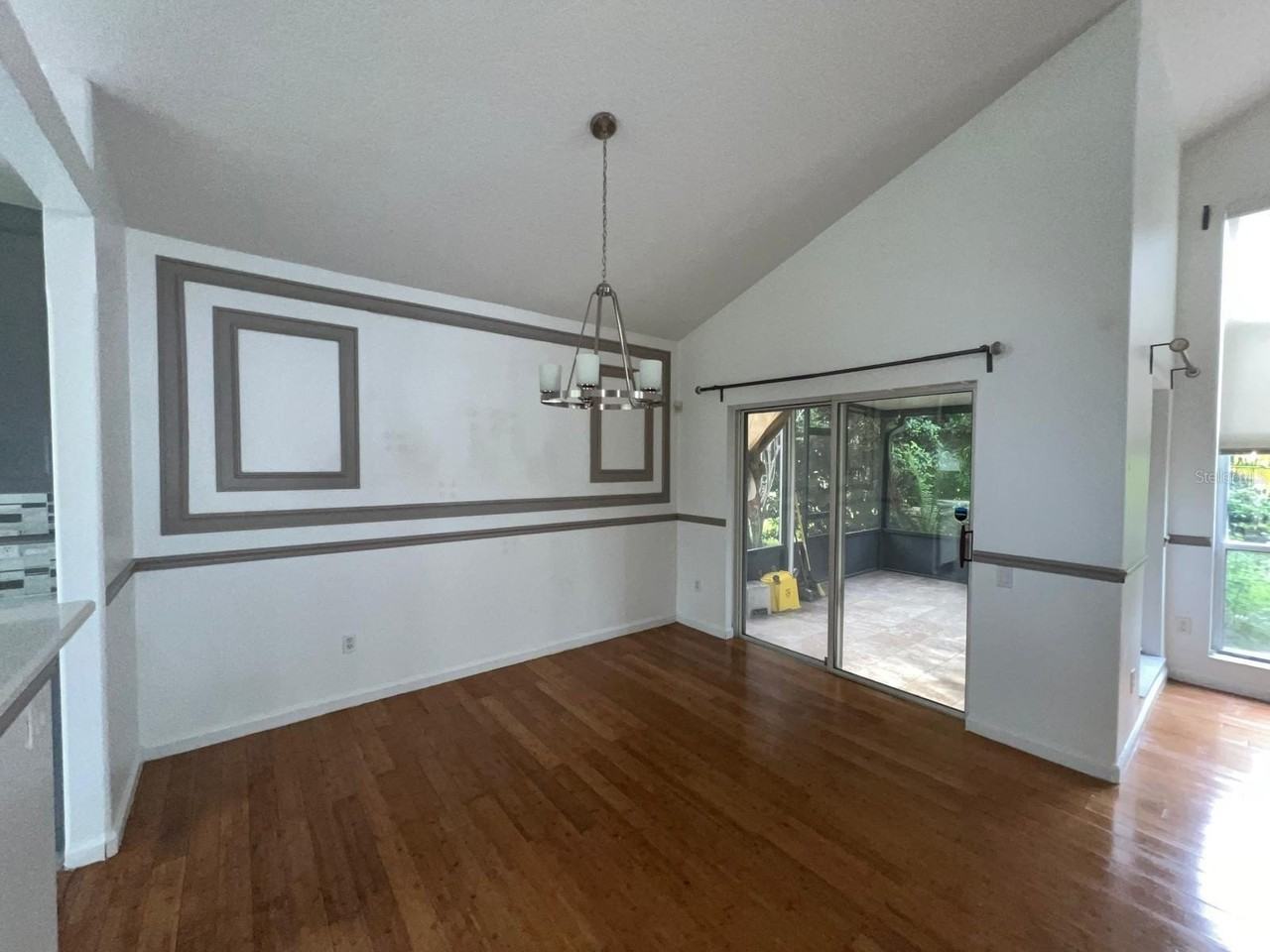 6417 Winder Oaks Blvd - Photo 4 of 22