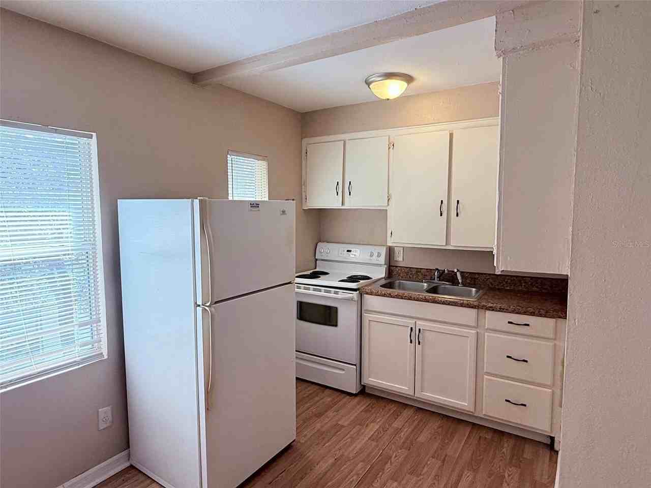 986 22nd Ave S #3 - Photo 6 of 20