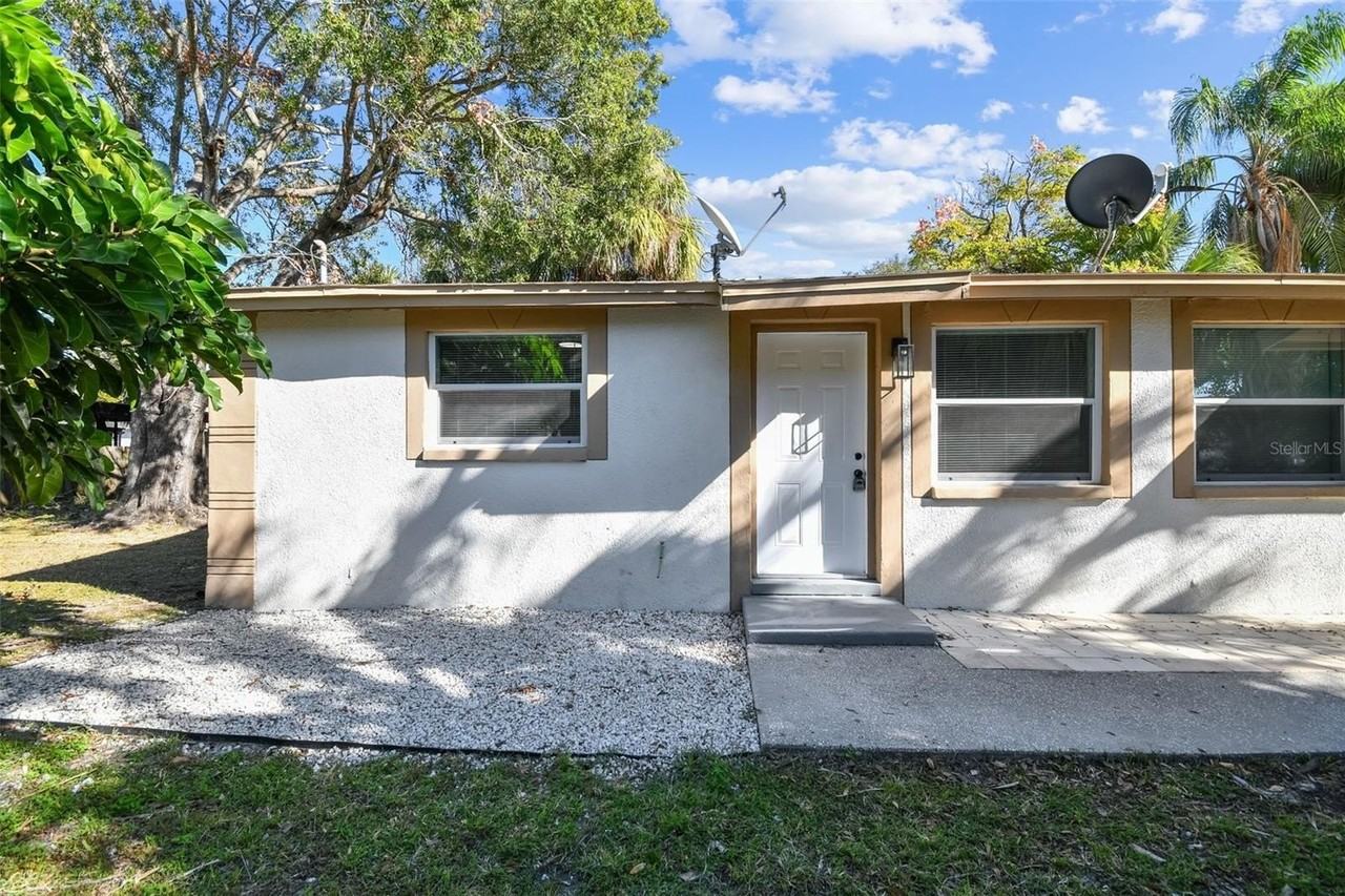 2135 W Saint Conrad St #A - Photo 2 of 48