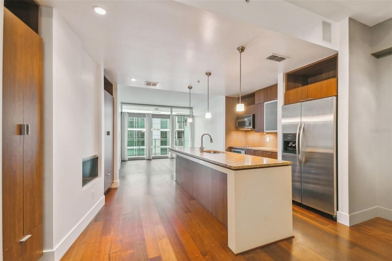 111 N 12th St #1717 - Photo 2 of 50