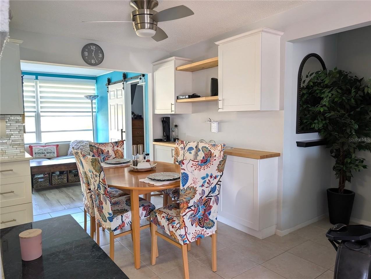 3833 101st Ter N - Photo 7 of 37