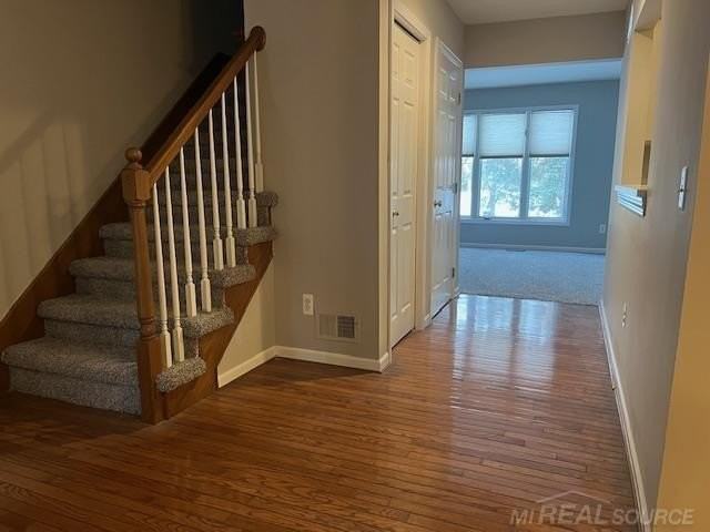 55302 Boardwalk Dr - Photo 5 of 29