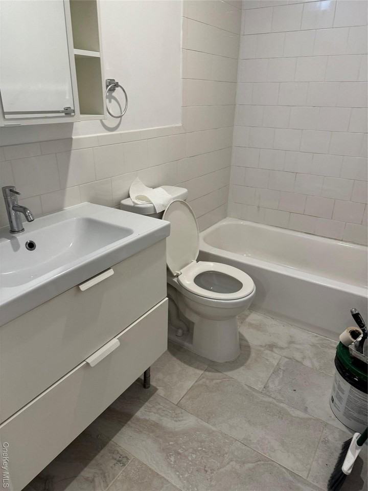 58 Main St - Photo 4 of 4