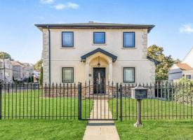 featured image of 113 Maple Pl 2nd Fl #2ndFL