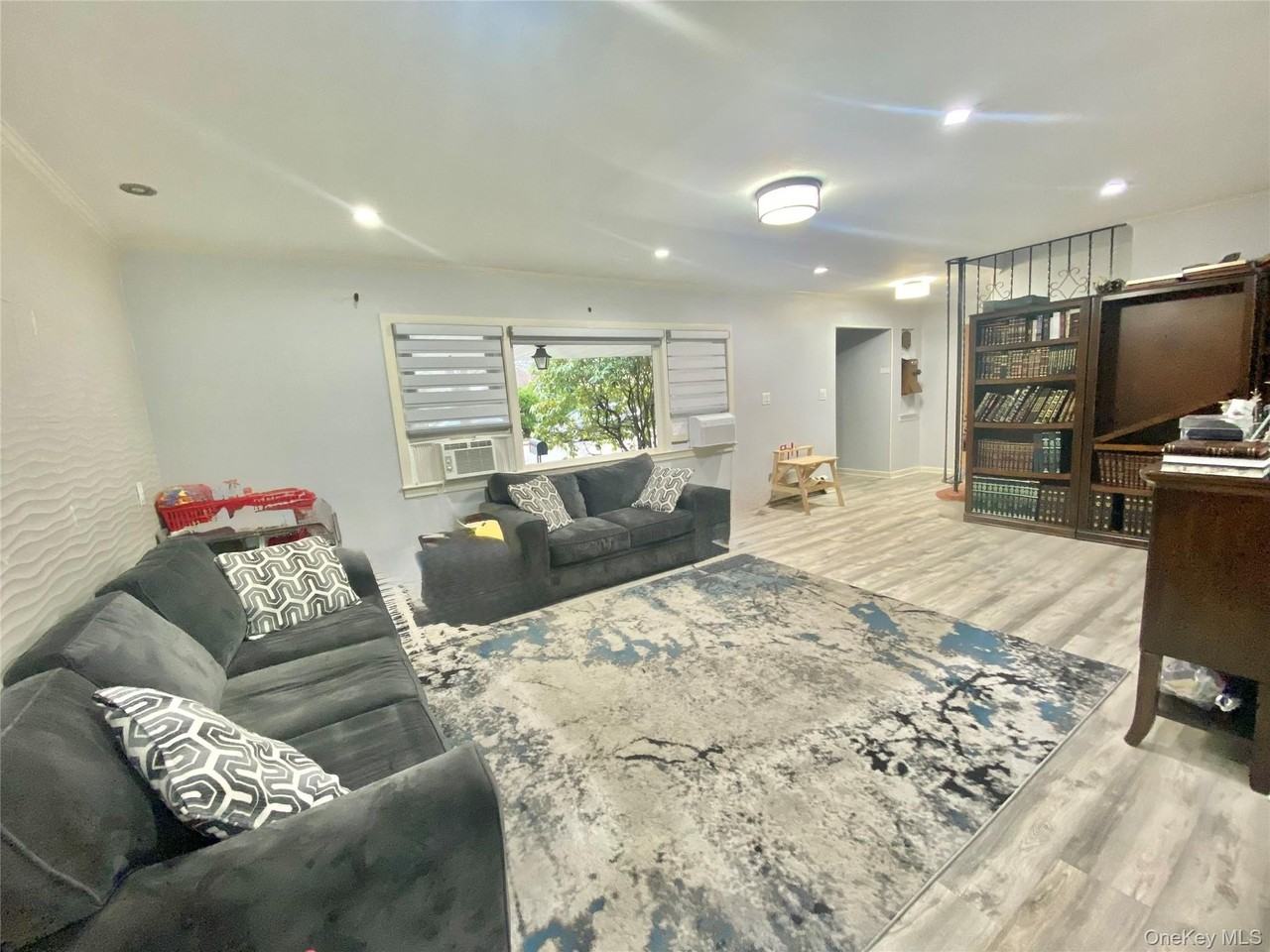 107A Baker Hill Rd - Photo 3 of 33