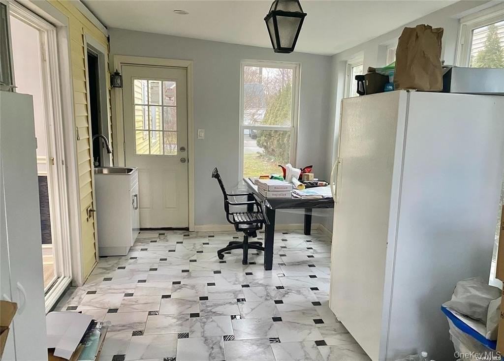 107A Baker Hill Rd - Photo 4 of 33