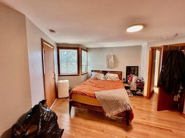 144 Robbins St Unit 4 #4 - Photo 4 of 8