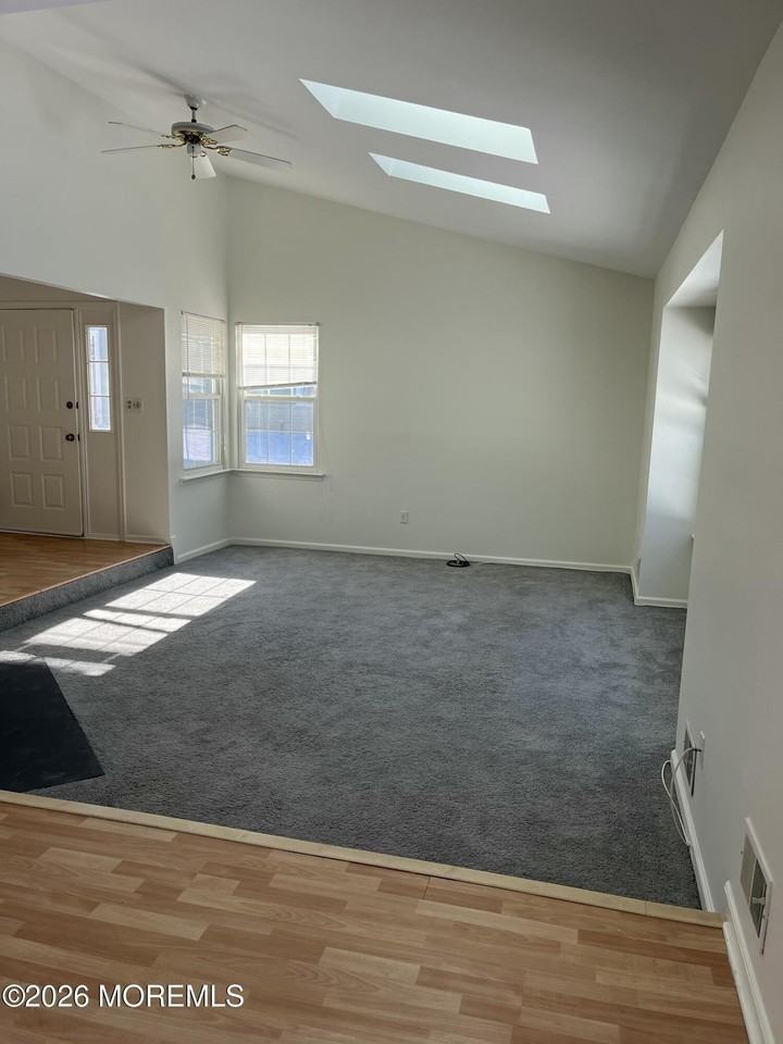 65 Oak Ln - Photo 5 of 9