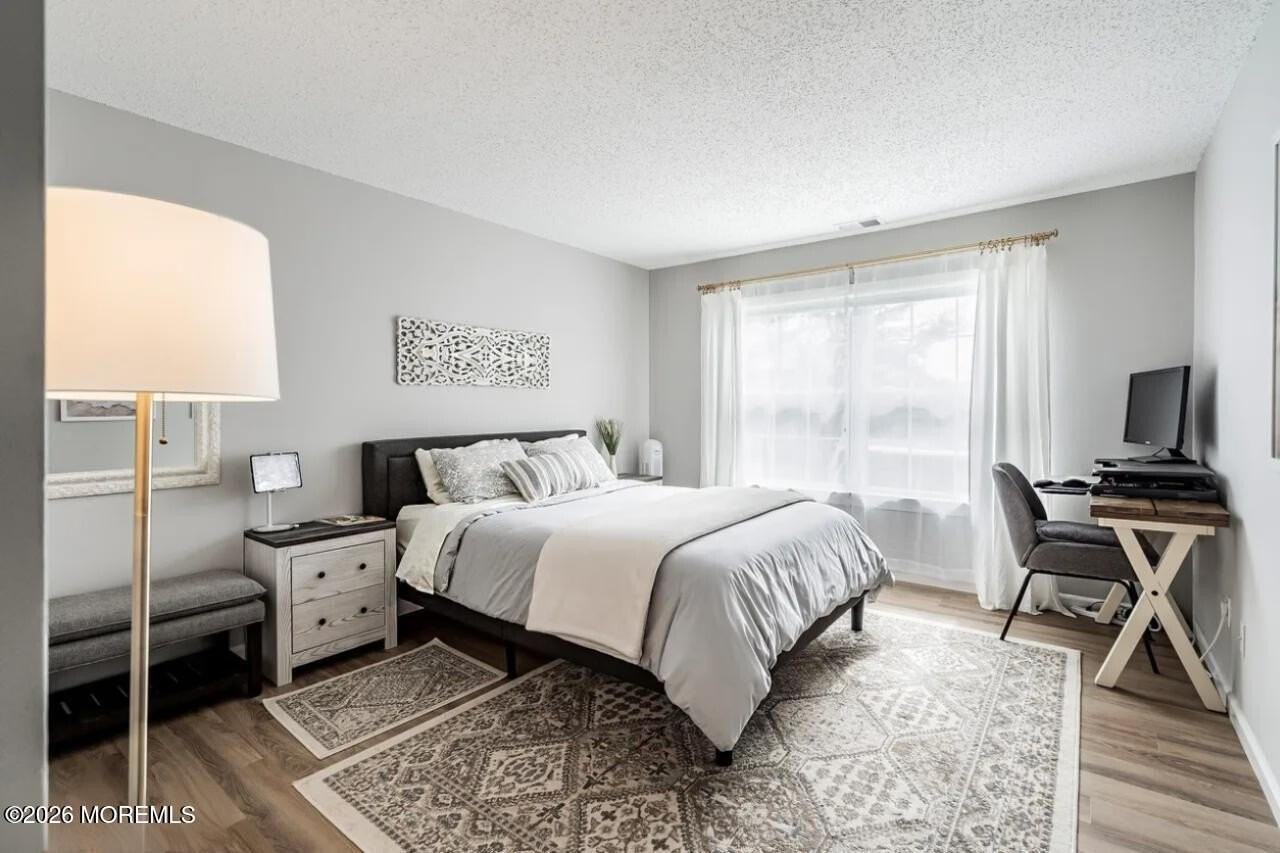 84 Diane Dr - Photo 6 of 14