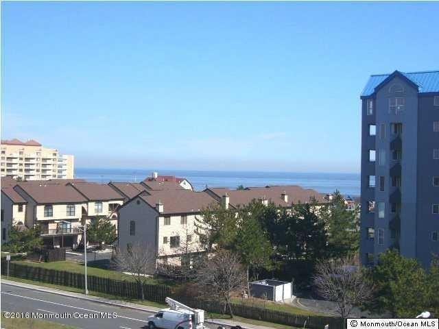 432 Ocean Blvd N Unit 411 #411 - Photo 3 of 21