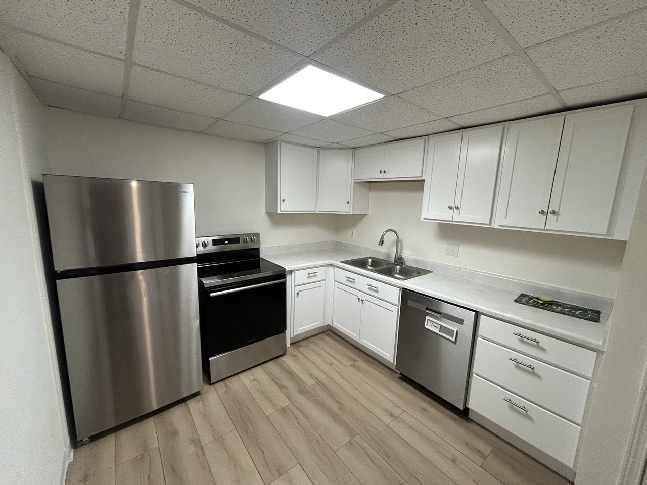 1231 N Galena Ave Apt 200 #200 - Photo 2 of 7